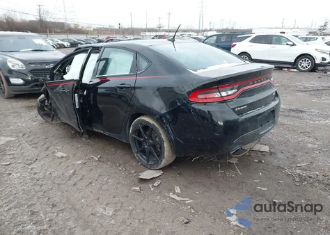 2015 Dodge Dart Gt z USA, uszkodzony, nr VIN 1C3CDFEB4FD346525